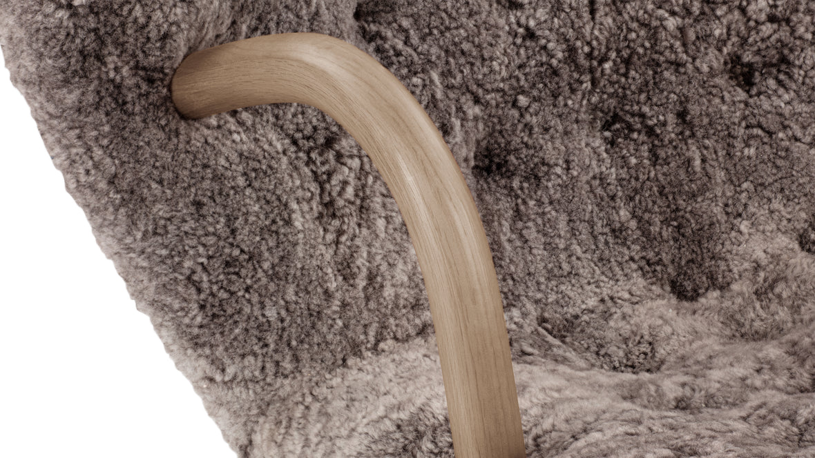 Clam - Clam Chair, Frosted Coco Luxe Sheepskin