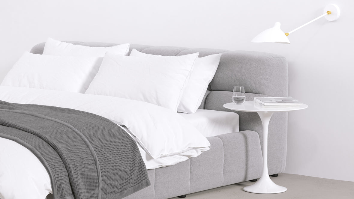 Art Meets Function | Crafted with meticulous attention to detail, this wall lamp showcases exceptional craftsmanship. The clean lines and minimalist form exude a sense of contemporary sophistication. The high-quality materials ensure durability and longevity, making this lamp a timeless addition to your interior.