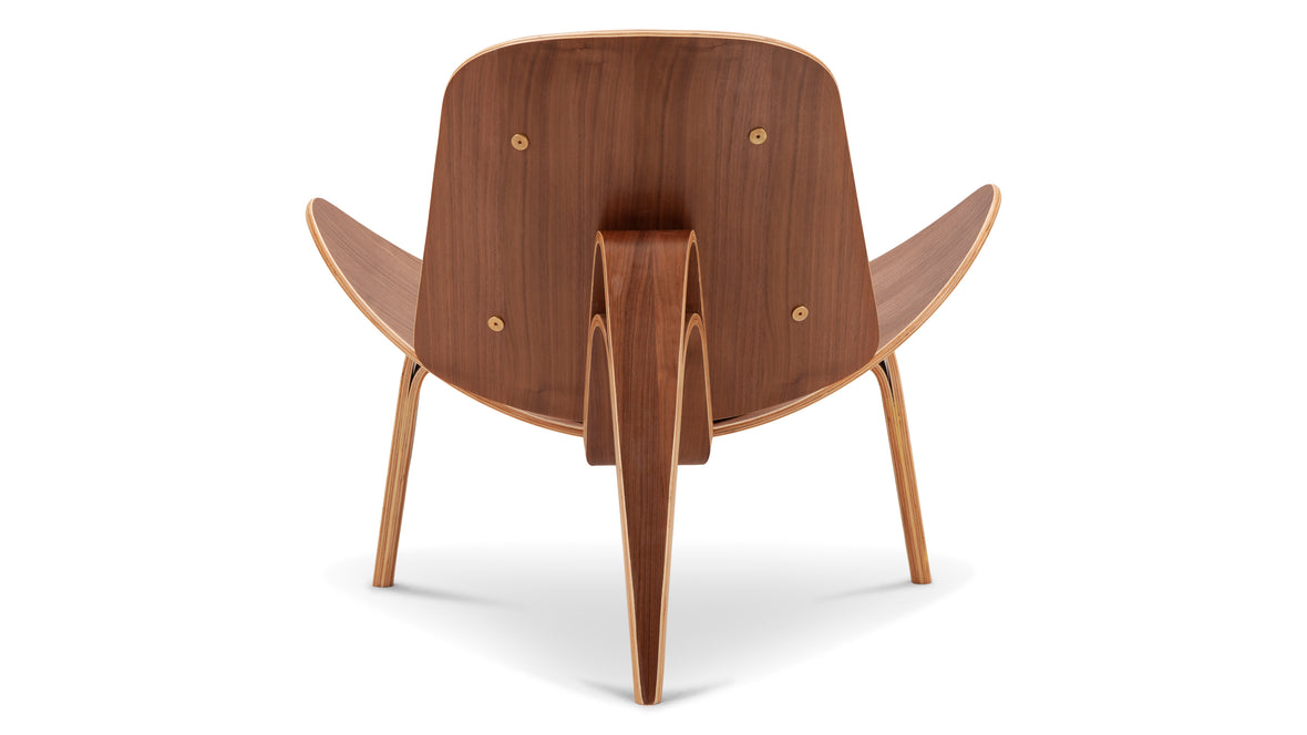Shell - Wegner Shell Lounge Chair, Walnut and Black Premium Leather