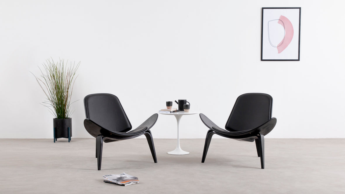 Shell - Wegner Shell Lounge Chair, Black and Black Premium Leather