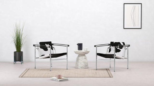 Corbusier - Corbusier Armchair, Black/White Cowhide