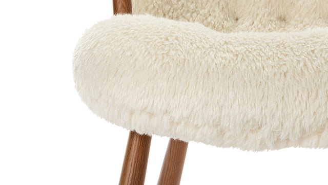 Clam - Clam Chair, White Long Hair Sherpa