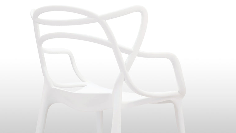 Versatility meets longevity | Thanks to its versatility and durability, this chair is intended for everyday use. It’s a hardwearing design that was created with longevity in mind.
