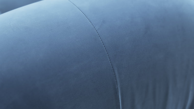 Infinite Possibilities | The generous form and soft shapes create a sofa that begs to be sat on, and the sectional design of the Bellini creates endless possibilities. Inspired by the spirit of lounging and socializing, the Bellini is truly a shape-shifter, adapting to every space and need.
