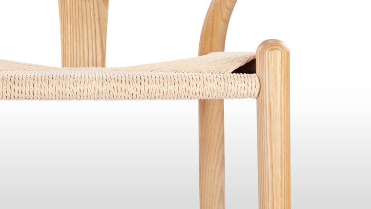 HIGH-END AND VERSATILE | This unique chair has the ability to effortlessly thrive wherever it finds itself. Whether your space is industrial, minimalistic, contemporary or retro, the Wish chair is a guaranteed knock-out.
