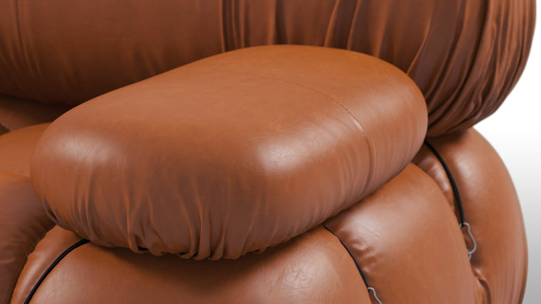 Infinite Possibilities|The generous form and soft shapes create a sofa that begs to be sat on, and the sectional design of the Bellini creates endless possibilities. Inspired by the spirit of lounging and socializing, the Bellini is truly a shape-shifter, adapting to every space and need.
