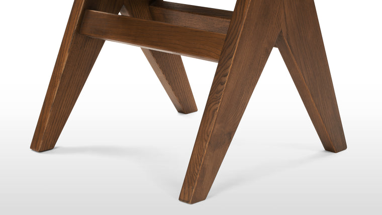 Built to Last | Embrace the extraordinary, celebrate the fusion of timeless design and functionality, and immerse yourself in a world of understated elegance. Elevate your space with this remarkable stool that effortlessly combines form and function, and enjoy the enduring beauty it brings to your interior. Indulge in the legacy of this design and create an ambiance that reflects your unique style and appreciation for remarkable craftsmanship.
