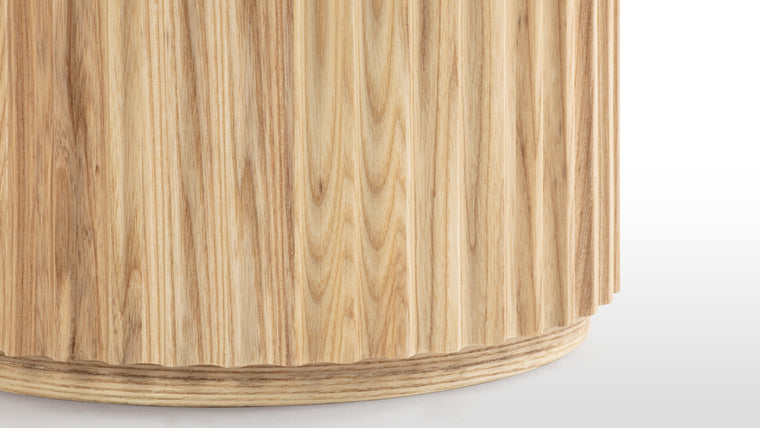 Endlessly Adaptable | The compact footprint of the Otto Side Tables makes them particularly suitable for smaller spaces or apartments. They allow you to optimize your available space, ensuring that no corner goes to waste. Their size makes them adaptable and easy to move, allowing you to rearrange your room effortlessly whenever you desire.
