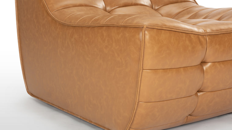 Endless Arrangements | Highly versatile, the Tyge Sofa is available in a range of configurations, that can be customized to suit the specific needs and dimensions of your space. This flexibility makes it an ideal choice for both small apartments and large homes alike.
