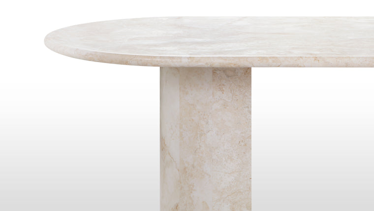 NEO-CLASSICAL FORM | Reminiscent of classical Roman architecture but fresh and modern in style, this striking Italian design has all the hallmarks of classical splendour reimagined for contemporary living.
