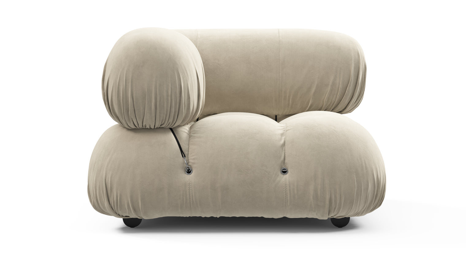 STYLISH SECTIONAL | With the Bellini’s sectional design, you can create a sofa that suits your space. The soft curves of each carefully crafted cushion create a luxurious and comfortable seat for the ultimate in stylish comfort.

