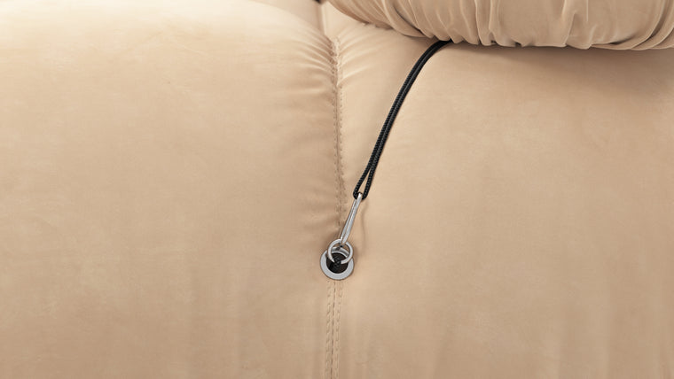 A SOFA FOR EVERY SPACE | Beloved for its sense of freedom and flexibility, the Bellini can be changed to suit every space and style. This cult-classic adapts to the space it's in, ranging from sprawling and open to close and cozy.
