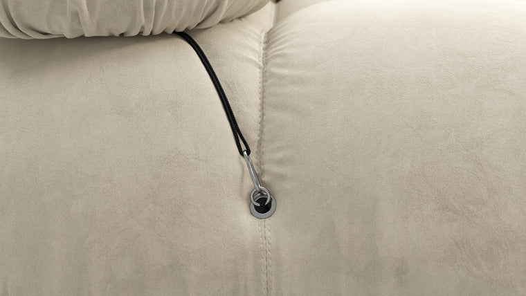 INFINITE POSSIBILITIES | The generous form and soft shapes create a sofa that begs to be sat on, and the sectional design of the Bellini creates endless possibilities. Inspired by the spirit of lounging and socializing, the Bellini is truly a shape-shifter, adapting to every space and need.

