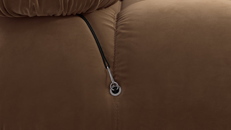 INFINITE POSSIBILITIES | The generous form and soft shapes create a sofa that begs to be sat on, and the sectional design of the Bellini creates endless possibilities. Inspired by the spirit of lounging and socializing, the Bellini is truly a shape-shifter, adapting to every space and need.
