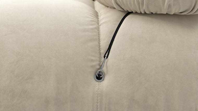 INFINITE POSSIBILITIES | The generous form and soft shapes create a sofa that begs to be sat on, and the sectional design of the Bellini creates endless possibilities. Inspired by the spirit of lounging and socializing, the Bellini is truly a shape-shifter, adapting to every space and need.
