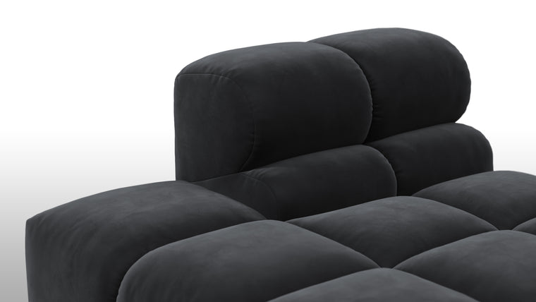 STYLISH SILHOUETTE | Striking the perfect balance between relaxed and refined, the hallmarks of the Tufty are its restrained curves and contours. Equally at home in contemporary and retro settings, this versatile piece will draw the eye and invite you in.
