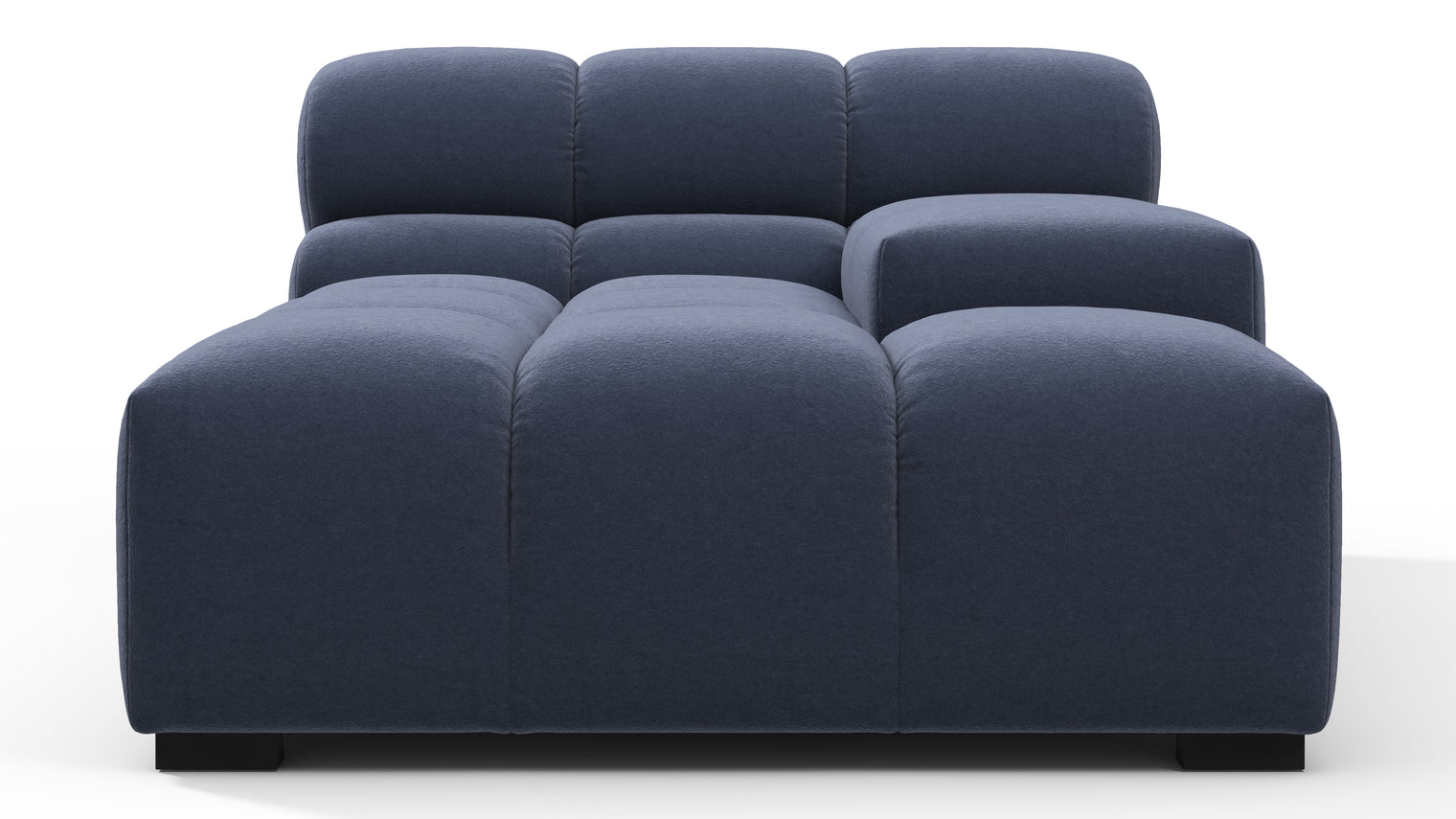 STYLISH SILHOUETTE | Striking the perfect balance between relaxed and refined, the hallmarks of the Tufty are its restrained curves and contours. Equally at home in contemporary and retro settings, this versatile piece will draw the eye and invite you in.
