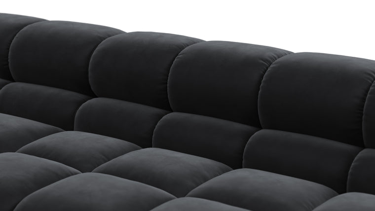 STYLISH SILHOUETTE | Striking the perfect balance between relaxed and refined, the hallmarks of the Tufty are its restrained curves and contours. Equally at home in contemporary and retro settings, this versatile piece will draw the eye and invite you in.
