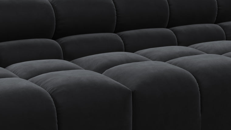STYLISH SILHOUETTE | Striking the perfect balance between relaxed and refined, the hallmarks of the Tufty are its restrained curves and contours. Equally at home in contemporary and retro settings, this versatile piece will draw the eye and invite you in.

