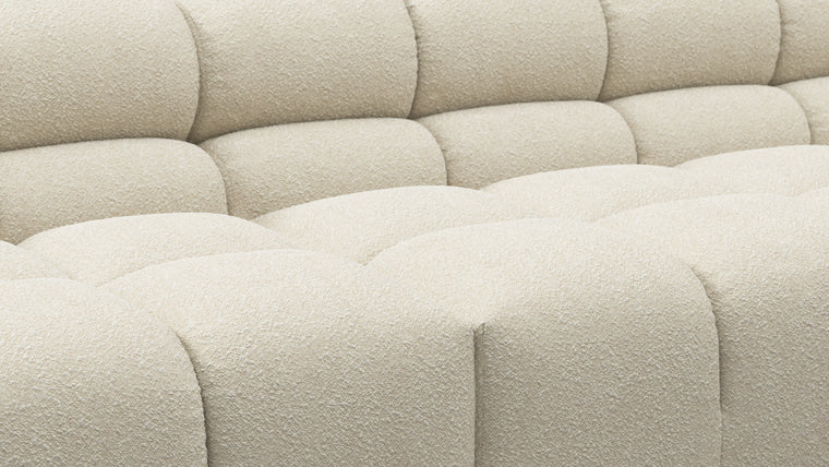 STYLISH SILHOUETTE | Striking the perfect balance between relaxed and refined, the hallmarks of the Tufty are its restrained curves and contours. Equally at home in contemporary and retro settings, this versatile piece will draw the eye and invite you in.
