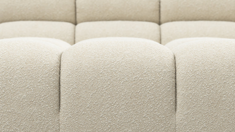 STYLISH SILHOUETTE | Striking the perfect balance between relaxed and refined, the hallmarks of the Tufty are its restrained curves and contours. Equally at home in contemporary and retro settings, this versatile piece will draw the eye and invite you in.
