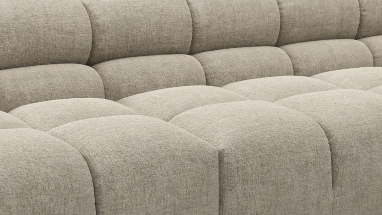STYLISH SILHOUETTE | Striking the perfect balance between relaxed and refined, the hallmarks of the Tufty are its restrained curves and contours. Equally at home in contemporary and retro settings, this versatile piece will draw the eye and invite you in.
