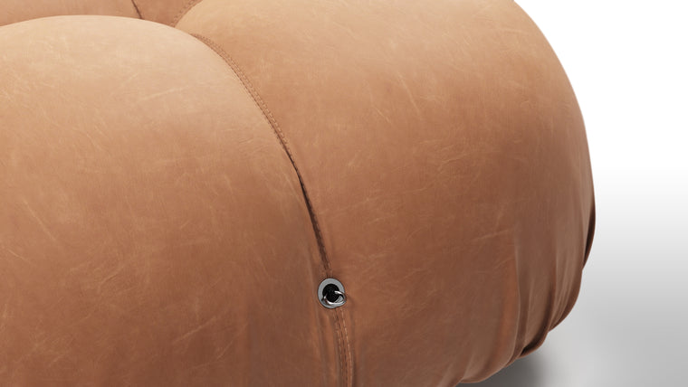INFINITE POSSIBILITIES | The generous form and soft shapes create a sofa that begs to be sat on, and the sectional design of the Bellini creates endless possibilities. Inspired by the spirit of lounging and socializing, the Bellini is truly a shape-shifter, adapting to every space and need.
