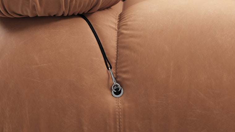 INFINITE POSSIBILITIES | The generous form and soft shapes create a sofa that begs to be sat on, and the sectional design of the Bellini creates endless possibilities. Inspired by the spirit of lounging and socializing, the Bellini is truly a shape-shifter, adapting to every space and need.
