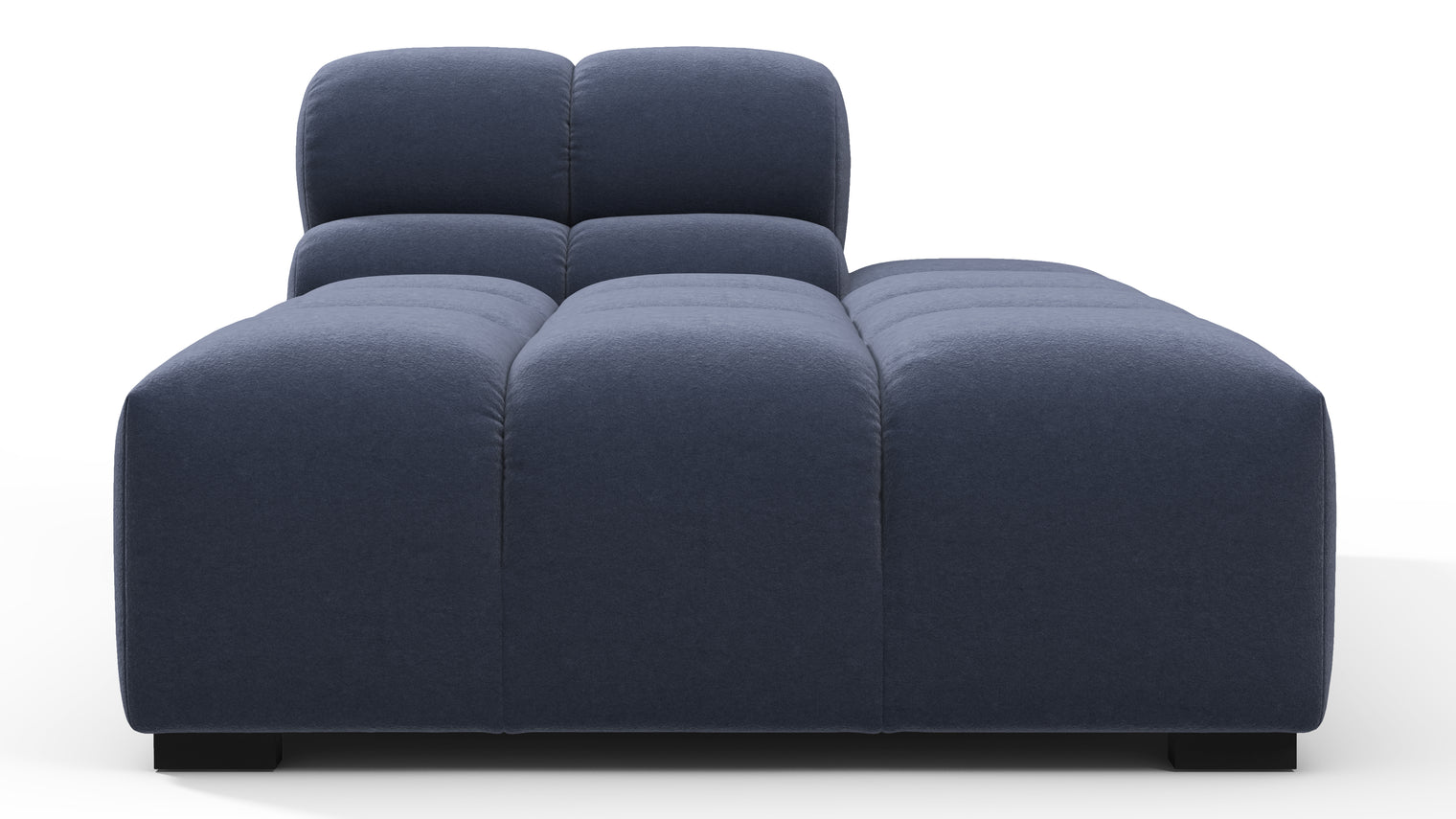 STYLISH SILHOUETTE | Striking the perfect balance between relaxed and refined, the hallmarks of the Tufty are its restrained curves and contours. Equally at home in contemporary and retro settings, this versatile piece will draw the eye and invite you in.
