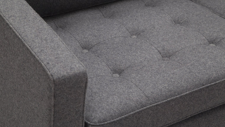 Versatile Design | Designed to complement a range of interior styles, the Florence Sofa is as at home in a contemporary living room as it is in a corporate office setting. Its adaptable design and understated elegance make it a versatile choice for various spaces.
