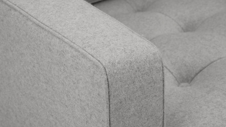 Versatile Design | Designed to complement a range of interior styles, the Florence Sofa is as at home in a contemporary living room as it is in a corporate office setting. Its adaptable design and understated elegance make it a versatile choice for various spaces.
