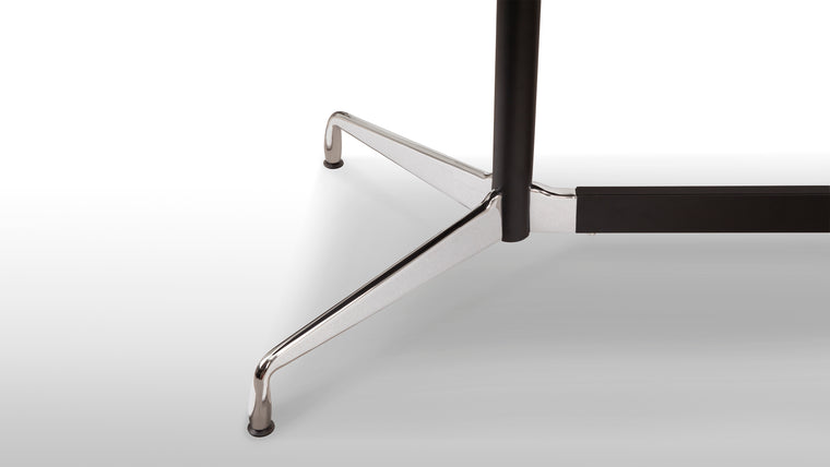 Exceptional Craftsmanship| Precision and quality define the construction of this desk. Meticulously handcrafted to perfection, the Penrose Desk’s durable construction ensures it will stand the test of time.
