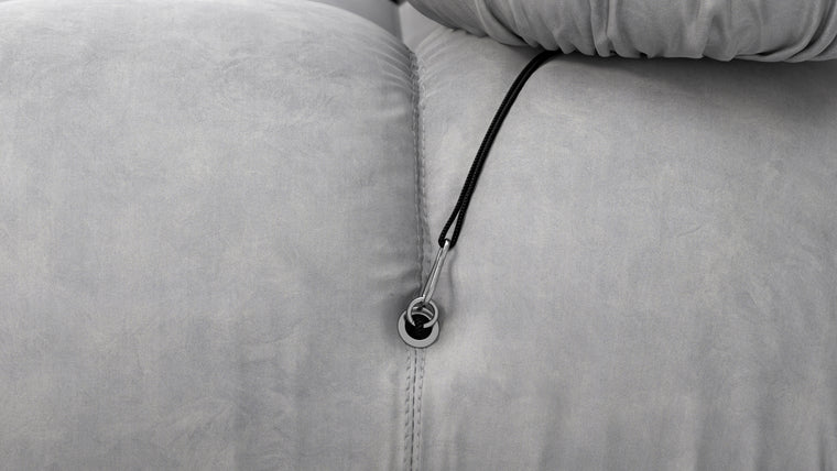 Infinite Possibilities|The generous form and soft shapes create a sofa that begs to be sat on, and the sectional design of the Bellini creates endless possibilities. Inspired by the spirit of lounging and socializing, the Bellini is truly a shape-shifter, adapting to every space and need.
