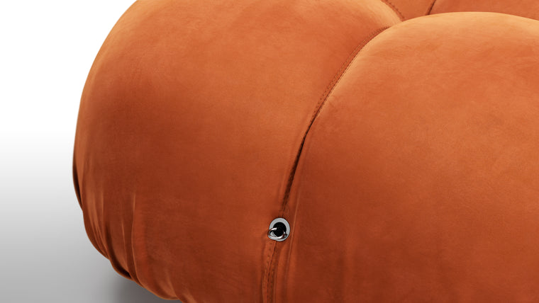 Infinite Possibilities|The generous form and soft shapes create a sofa that begs to be sat on, and the sectional design of the Bellini creates endless possibilities. Inspired by the spirit of lounging and socializing, the Bellini is truly a shape-shifter, adapting to every space and need.

